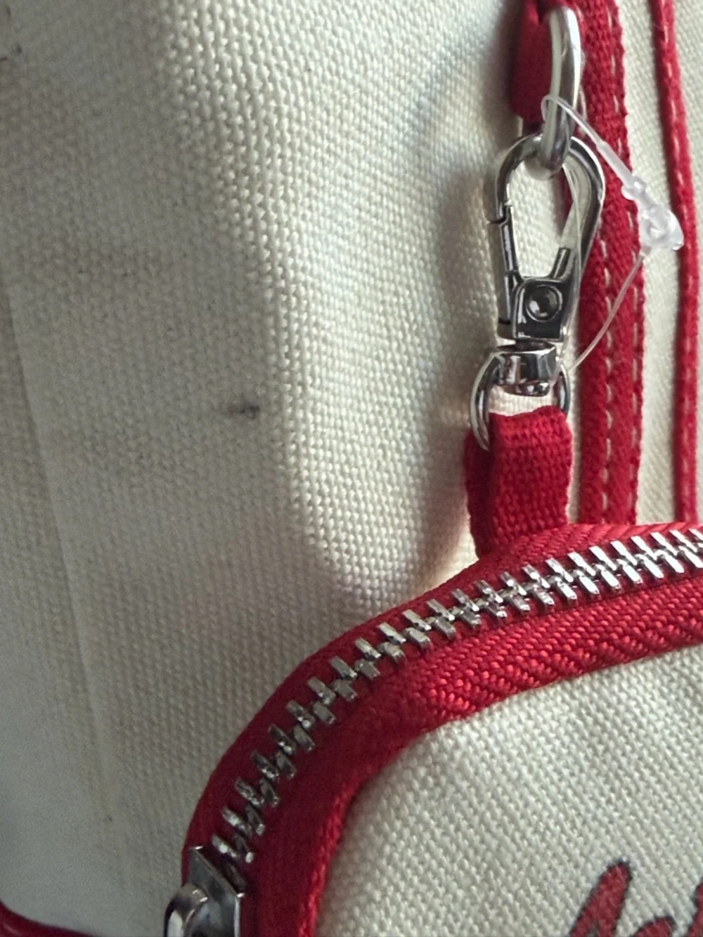 Aeropostale Red & Cream Strawberry Canvas Tote Crossbody with Strawberry Charm - Picture 4 of 17